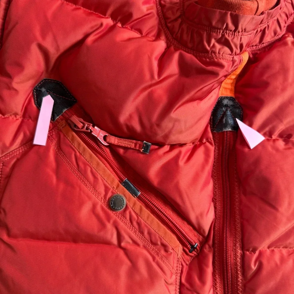 Parajumpers good please